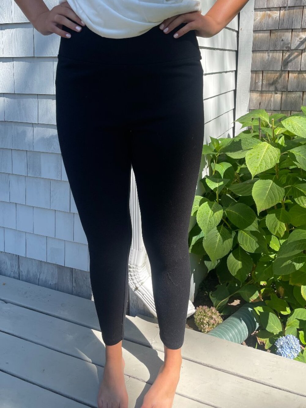 Lou & Grey Black High-Rise Leggings, Size L